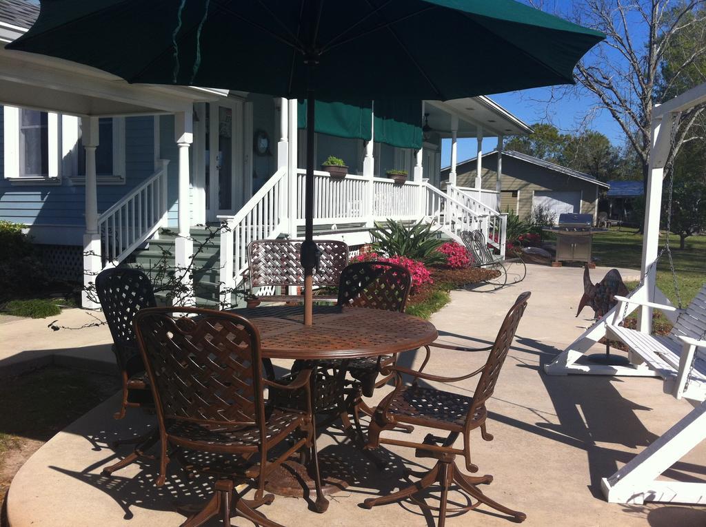 A Chateau On The Bayou Bed & Breakfast Raceland Exterior foto