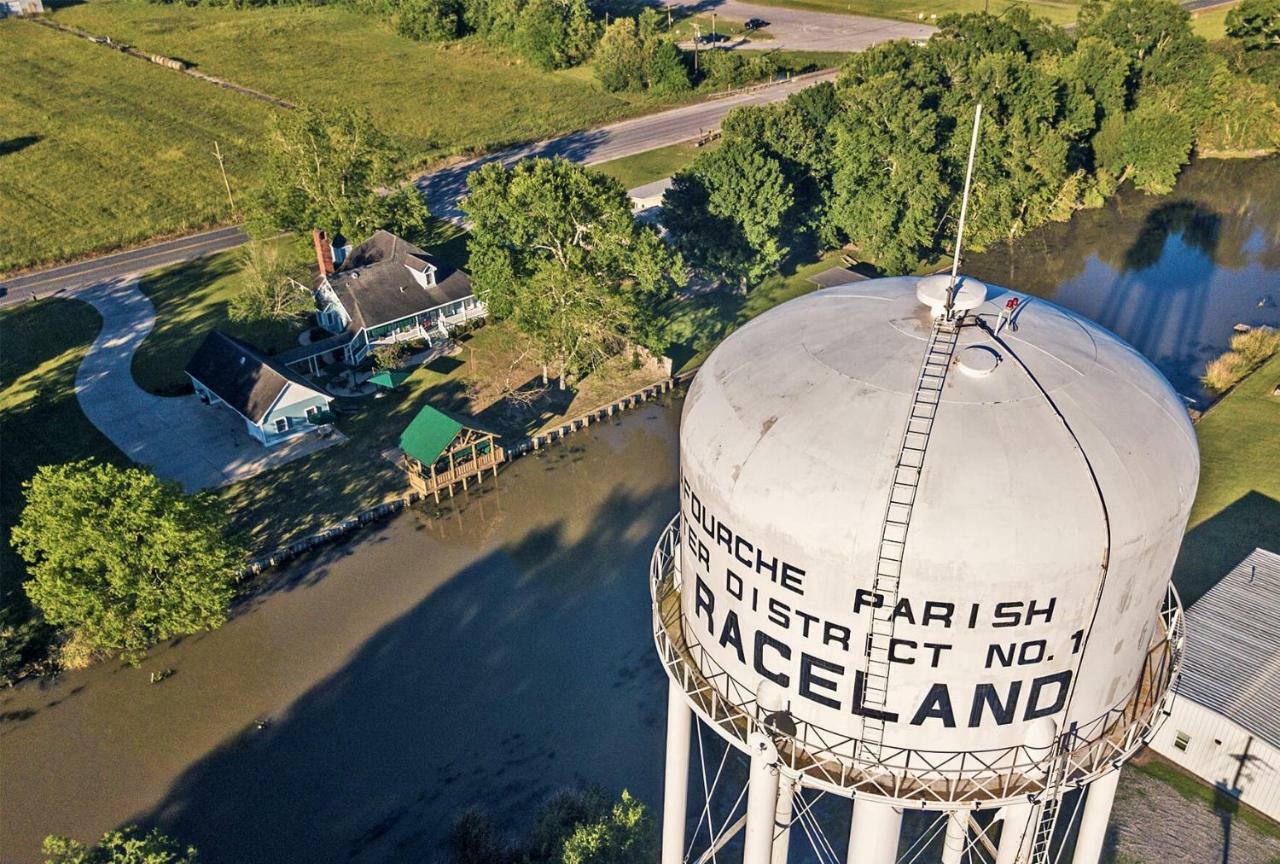A Chateau On The Bayou Bed & Breakfast Raceland Exterior foto